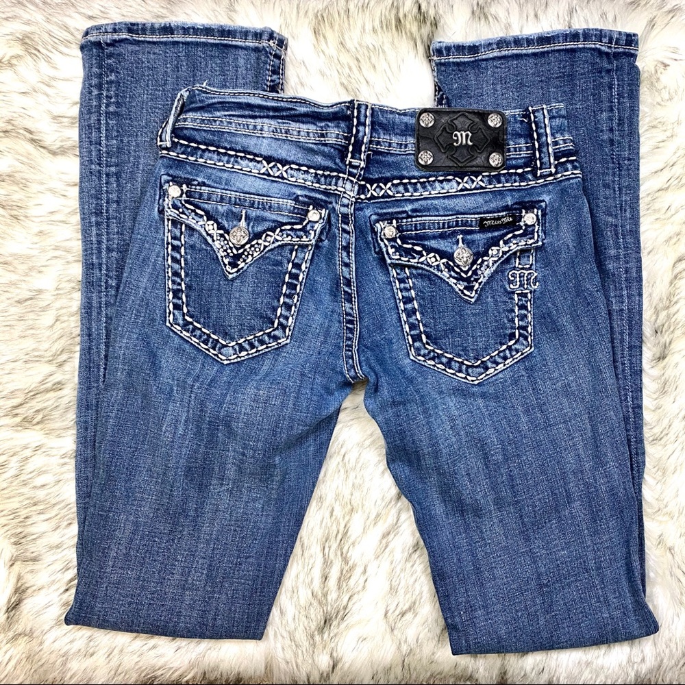 Miss Me Boot Cut Jeans 27x34x8
